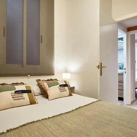 Bbarcelona Clot Apartments Exterior photo
