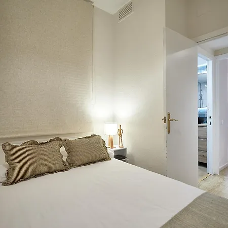 Bbarcelona Clot Apartments Exterior photo